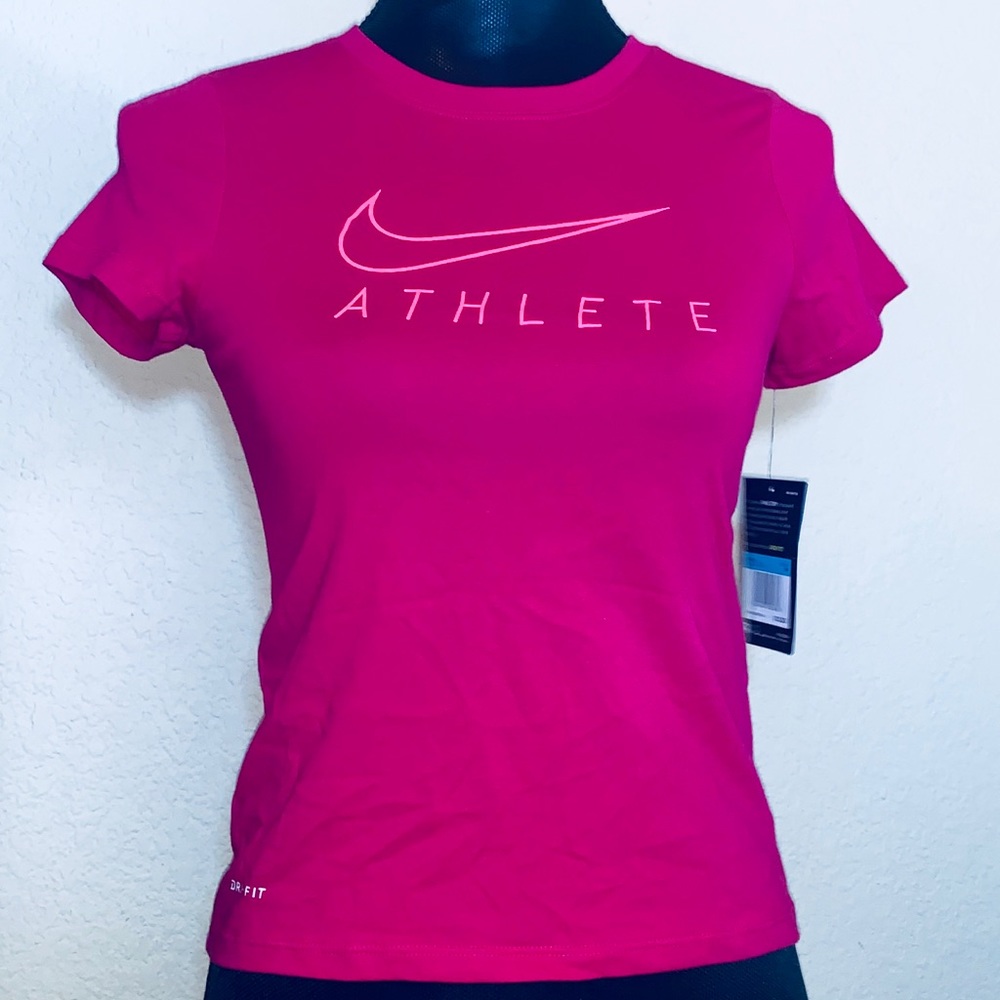 NWT Nike Cotton Athletic Tee